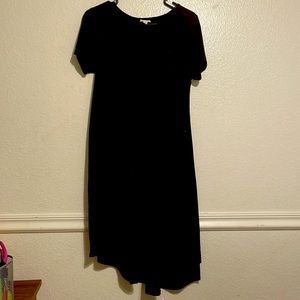 Used Lularoe Carly—black